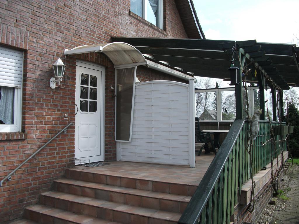 Ferienwohnung Am Bach Рес Екстер'єр фото