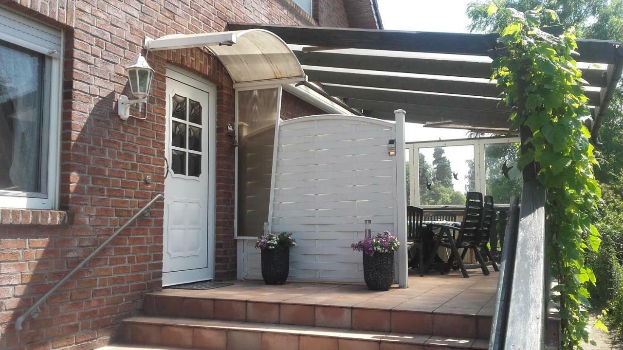 Ferienwohnung Am Bach Рес Екстер'єр фото